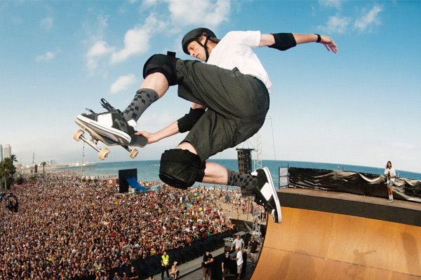 tony hawk